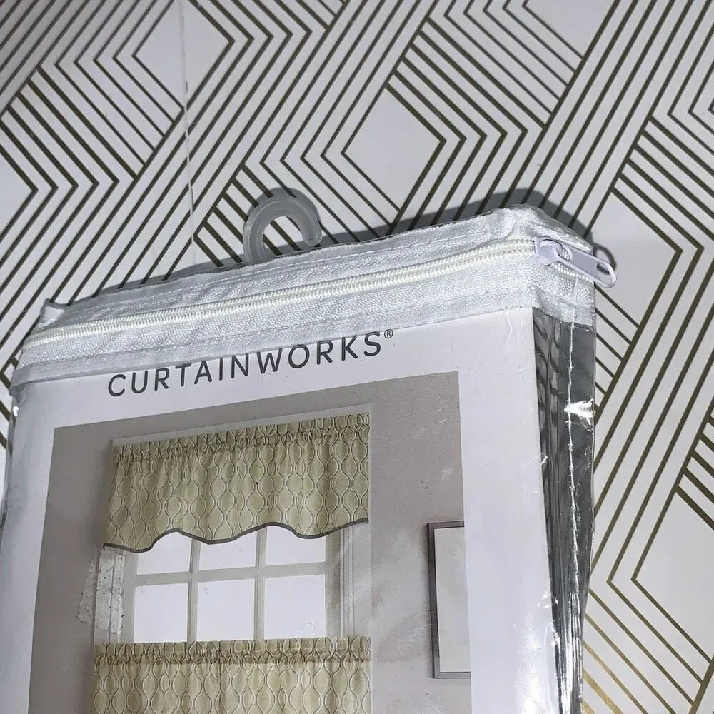 Curtainworks One Scallop Window Valance Morocco Beige Blue White 58x14‎ New